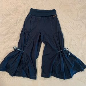 Matilda Jane Wide Leg Cropped Pants w/ Ruffles